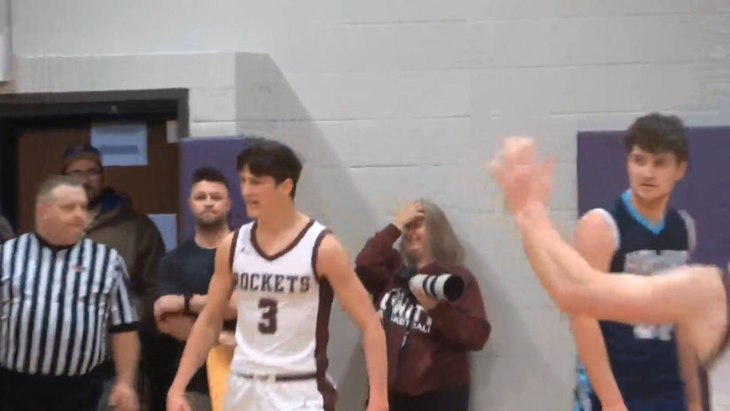 Unity's Strong Defense Propelles Rockets Over Hawks